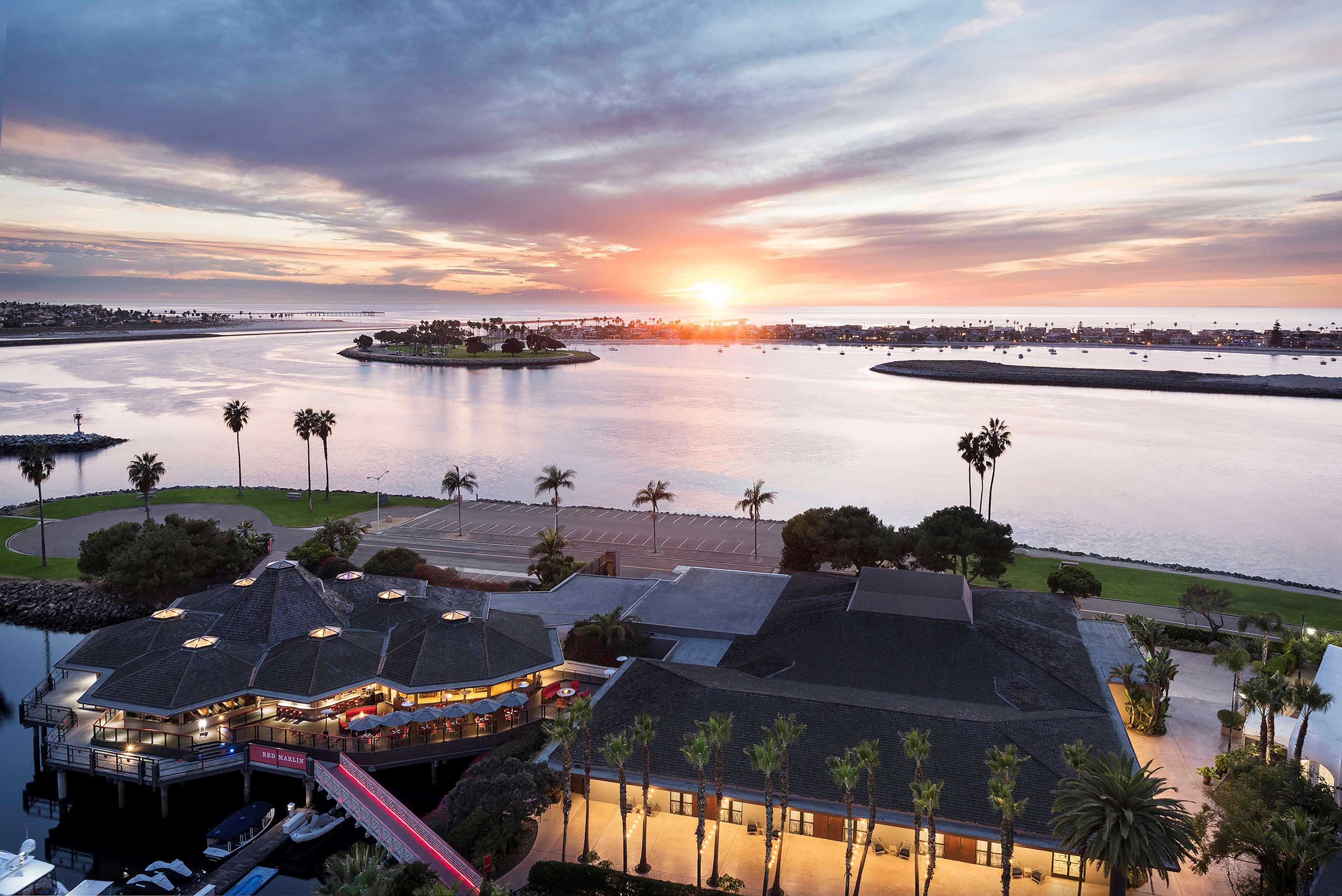 Отель Hyatt Regency Mission Bay Spa And Marina Сан-Диего Экстерьер фото